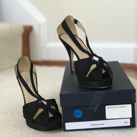 Oscar de la Renta Black grosgrain cocktail sandal - Picture 1 of 5